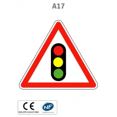 Panneau A17 Feux tricolores